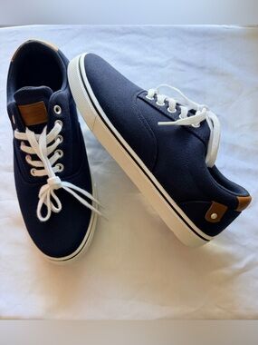 Lands' End Navy Canvas Low-Top Sneakers with White Soles size US 8 men